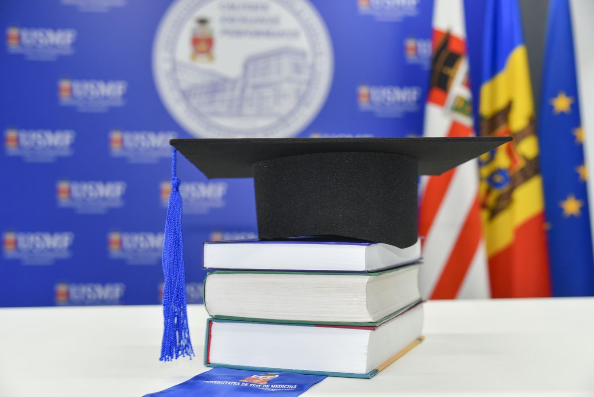 excellence scholarship